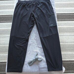 FWD men's black jogger XL